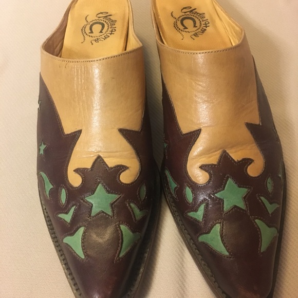 Charlie 1 Horse Artisan Handcrafted Shoe Size 6.5 M; Brown & Teal - Picture 1 of 12